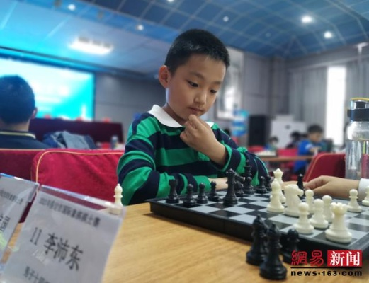 保定少儿国际象棋比赛精彩纷呈，萌娃们大显身手-第3张图片-www.211178.com_果博福布斯